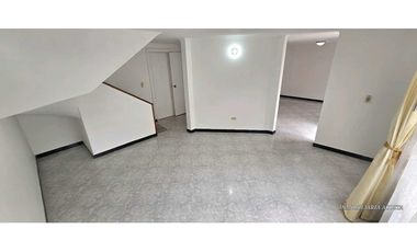 APARTAMENTO DUPLEX EN VENTA, BARRIO SAN PABLO ZIPAQUIRA
