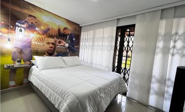 Amoblada HERMOSA Casa barrio Belén con Jacuzzi