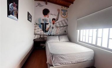 Amoblada HERMOSA Casa barrio Belén con Jacuzzi