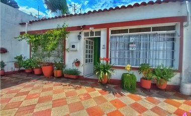 Maat vende Casa San Cayetano - Villeta 226M2 $450Millones