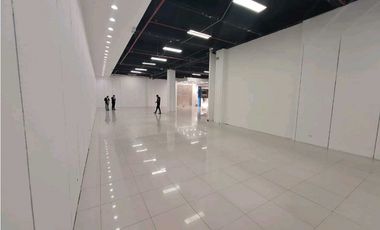 LOCAL EN ARRIENDO EN CENTRO COMERCIAL AL SUR, BOGOTA