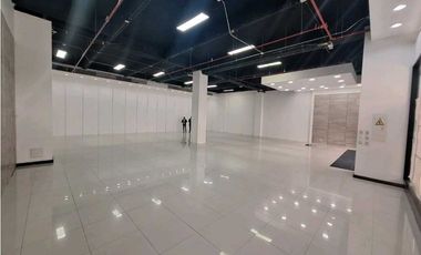 LOCAL EN ARRIENDO EN CENTRO COMERCIAL AL SUR, BOGOTA