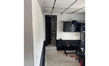 VENDO LOCALES INDEPENDIENTES AV 30 DE AGOSTO PEREIRA