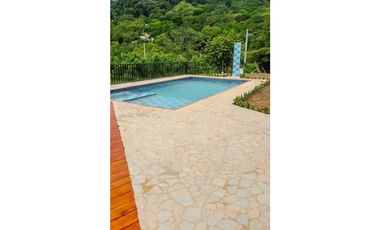 Finca en sopetran para estrenar