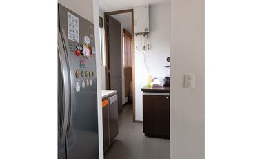 SE VENDE APARTAMENTO EN EL POBLADO LAS LOMAS 2 parqueadero doble