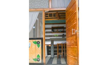 Casa con alojamiento en venta, en el caribe colombiano y rentando