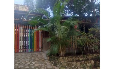 Casa con alojamiento en venta, en el caribe colombiano y rentando
