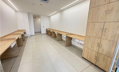 VENTA OFICINA POBLADO LAS PALMAS AMOBLADA