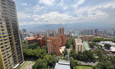 VENTA OFICINA POBLADO LAS PALMAS AMOBLADA