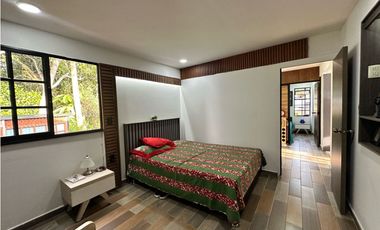 CASA CAMPESTRE EN PARCELACIÓN PRIVADA - GUATAPE