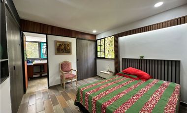 CASA CAMPESTRE EN PARCELACIÓN PRIVADA - GUATAPE