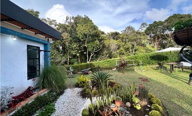 CASA CAMPESTRE EN PARCELACIÓN PRIVADA - GUATAPE