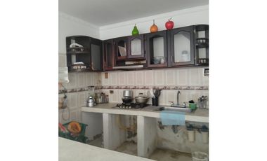 VENDO CASA EN LA URBANIZACION CAMPO ALEGRE MONTERIA CORDOBA