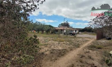 Parcela en Venta en Parcela con casa en venta en Fundo Dos Hermanas.