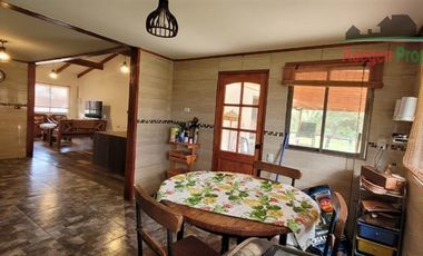 Parcela en Venta en Parcela con casa en venta en Fundo Dos Hermanas.
