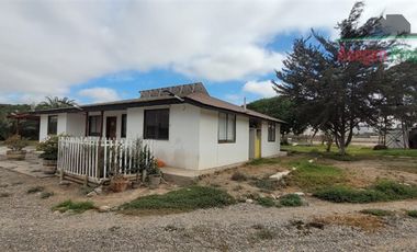 Parcela en Venta en Parcela con casa en venta en Fundo Dos Hermanas.
