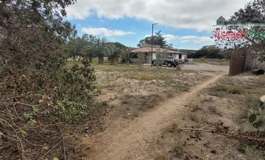 Parcela en Venta en Parcela con casa en venta en Fundo Dos Hermanas.