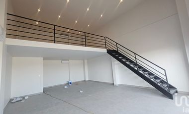 LOCALES RENTA SOBRE LAZARO CARDENAS, JARDINES DEL LAGO MEXICALI, BC