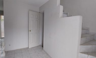 VENTA CASA COL. PUERTA DEL NORTE, ESCOBEDO N.L.