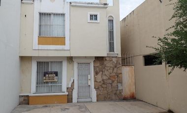 VENTA CASA COL. PUERTA DEL NORTE, ESCOBEDO N.L.