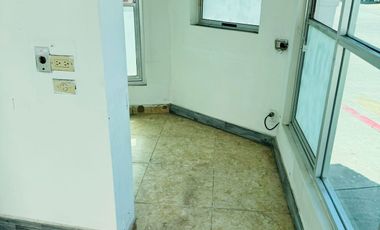 LOCAL COMERCIAL EN RENTA