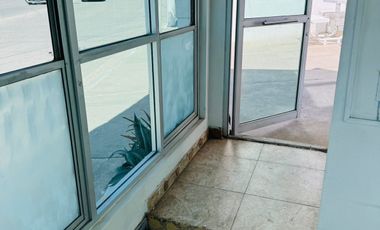LOCAL COMERCIAL EN RENTA
