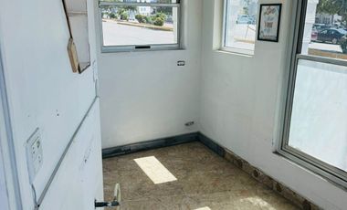 LOCAL COMERCIAL EN RENTA