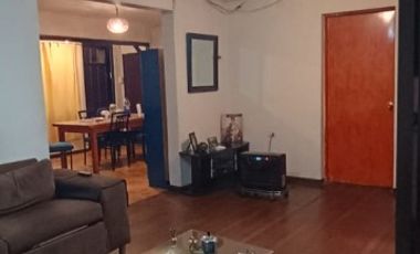 SE VENDE AMPLIA CASA CON PATIO