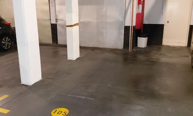 Muy Luminoso - Piso Alto - Cochera y Baulera - Seguridad 24hs - Amenities