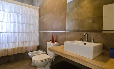 Casa en Venta Costa Esmeralda - Residencial I
