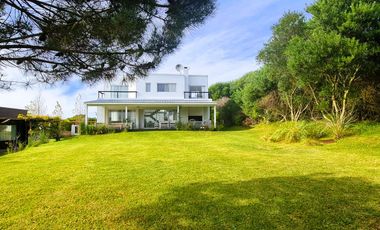 Casa en Venta Costa Esmeralda - Residencial I