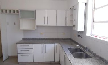 Departamento en venta en Olivos 3 ambientes.