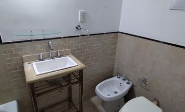 Departamento en venta en Olivos 3 ambientes.