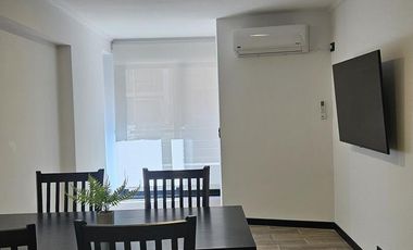 Nueva Córdoba, apto bancor , a metros de Chacabuco , frente con balcón