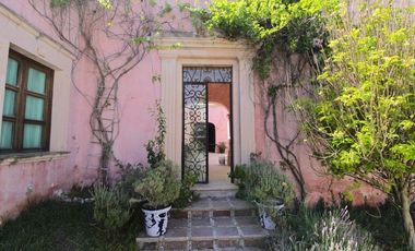 Hotel Boutique en Venta | Mineral de Pozos | Ubicación Privilegiada