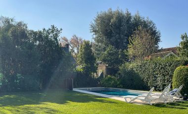 San Isidro Chico - CASA EN ALQUILER - Los Aromos 1200