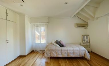 San Isidro Chico - CASA EN ALQUILER - Los Aromos 1200