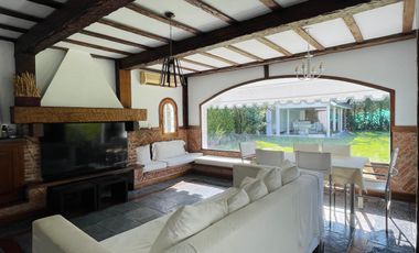 San Isidro Chico - CASA EN ALQUILER - Los Aromos 1200