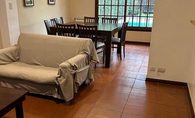 Casa 5 ambientes en venta en Castelar