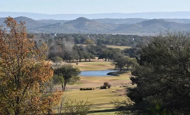 VENTA DE EXCEPCIONALES LOTES EN VALLE DEL GOLF