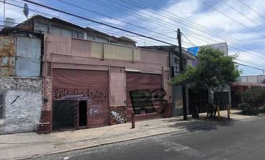 LOCAL COMERCIAL SOBRE AV JUAN GIL PRECIADO