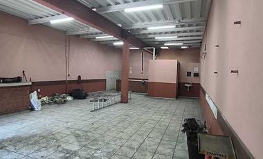 LOCAL COMERCIAL SOBRE AV JUAN GIL PRECIADO