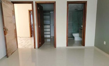 Casa en Residencial Los Almendros