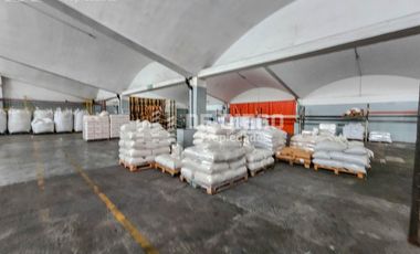 Alquiler Deposito 4.155 m2 con oficinas y playa de maniobra Munro Vicente Lopez