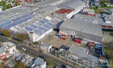 Alquiler Deposito 4.155 m2 con oficinas y playa de maniobra Munro Vicente Lopez