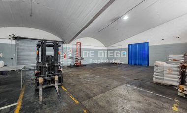 Alquiler Deposito 4.155 m2 con oficinas y playa de maniobra Munro Vicente Lopez