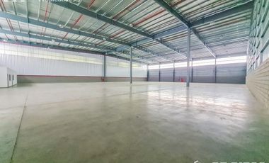 Deposito en alquiler de 3162 m2 con 4 dock predio con seguridad - Garin, Escobar