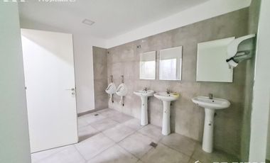 Deposito en alquiler de 3162 m2 con 4 dock predio con seguridad - Garin, Escobar