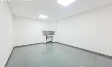 Deposito en alquiler de 3162 m2 con 4 dock predio con seguridad - Garin, Escobar