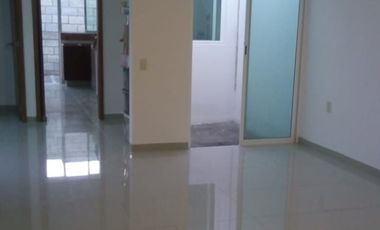 CASA EN VENTA LOMAS DE LA RIOJA  POR $2,300,000.00